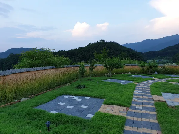 Korean Hanok & Nature aesthetic wallpaper for phone