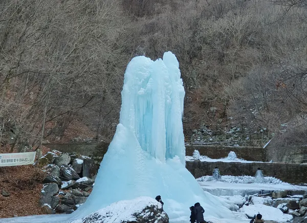 Korean nature & mountain & snow aesthetic wallpaper for phone