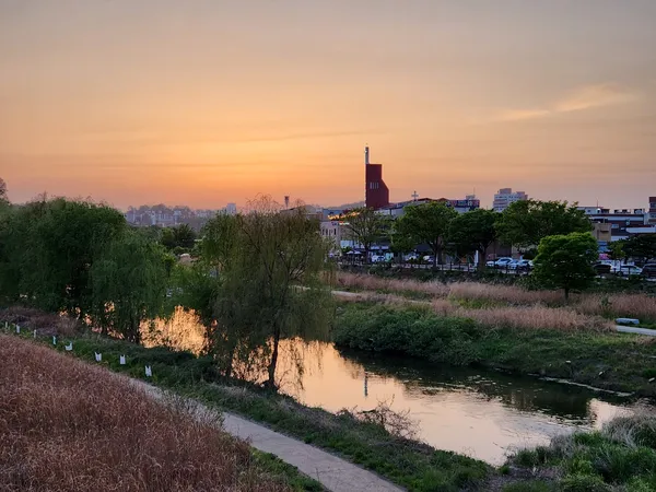 Korean river & sunset & nature aesthetic wallpaper for phone