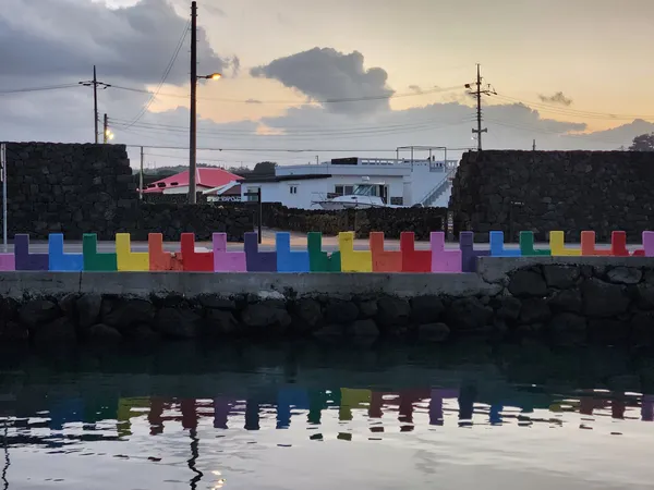 Korean street & sea & aesthetic aesthetic wallpaper for phone