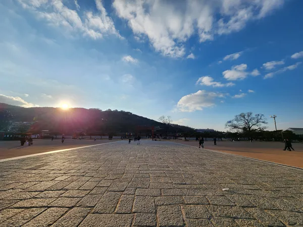 Korean architecture & hanok aesthetic wallpaper for phone