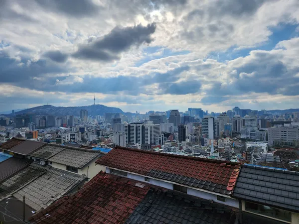 Korean street & architecture aesthetic wallpaper for phone