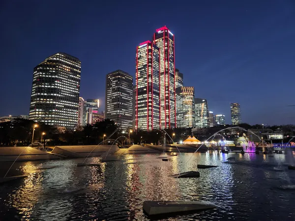 Korean seoul-nights & architecture & river aesthetic wallpaper for phone