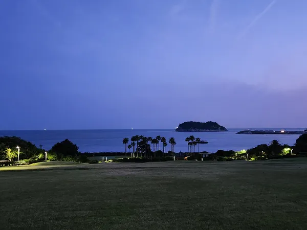 Korean nature & sea & seoul-nights & aesthetic aesthetic wallpaper for phone