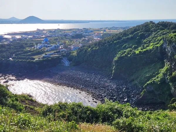 Korean nature & sea & mountain aesthetic wallpaper for phone