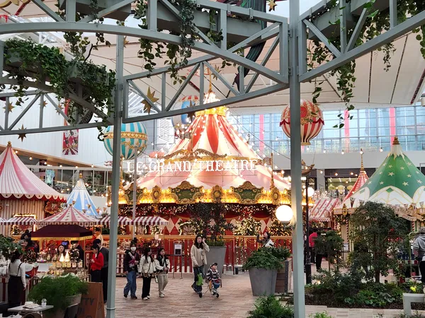 Korean street & architecture & aesthetic aesthetic wallpaper for phone