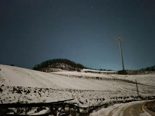 Korean snow & mountain & nature aesthetic wallpaper for phone