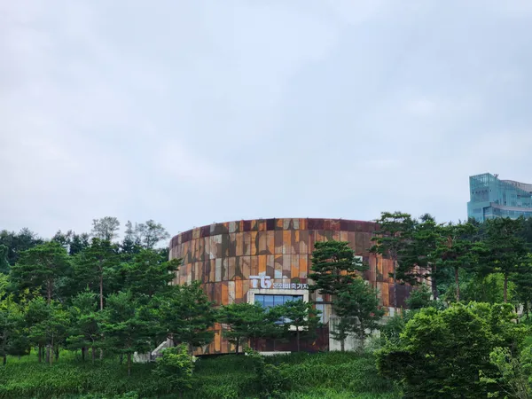 韓国の建築・自然の無料壁紙