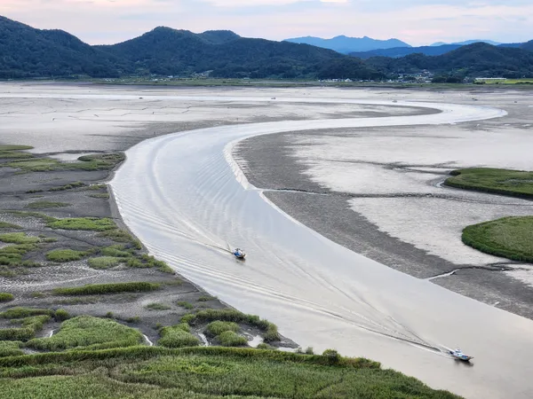 Korean nature & sea & river & sunset aesthetic wallpaper for phone