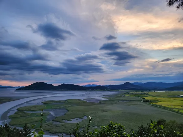 Korean nature & sea & mountain & sunset aesthetic wallpaper for phone