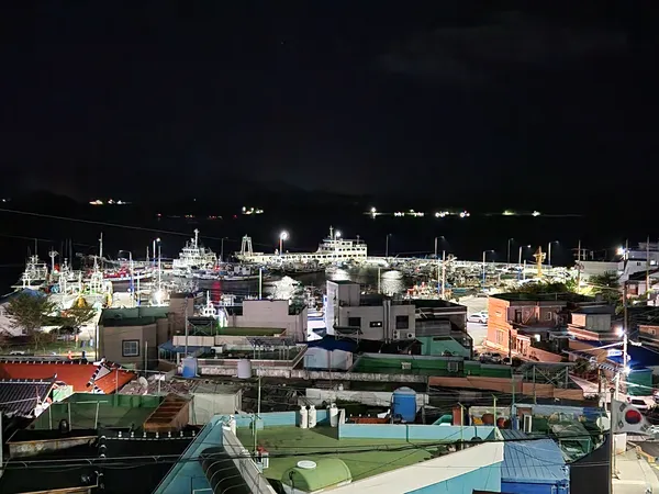 Korean seoul-nights & sea aesthetic wallpaper for phone