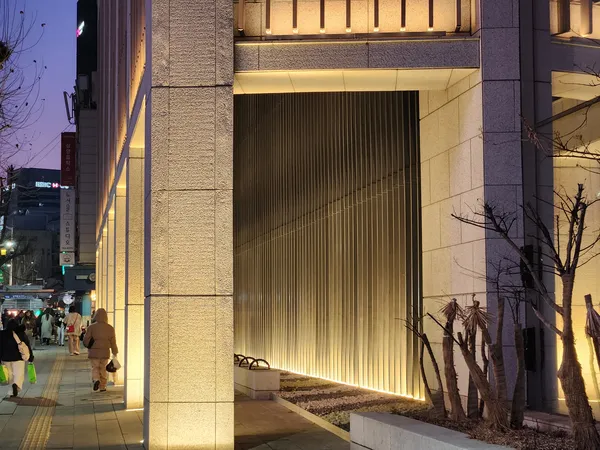 Korean street & seoul-nights & architecture aesthetic wallpaper for phone