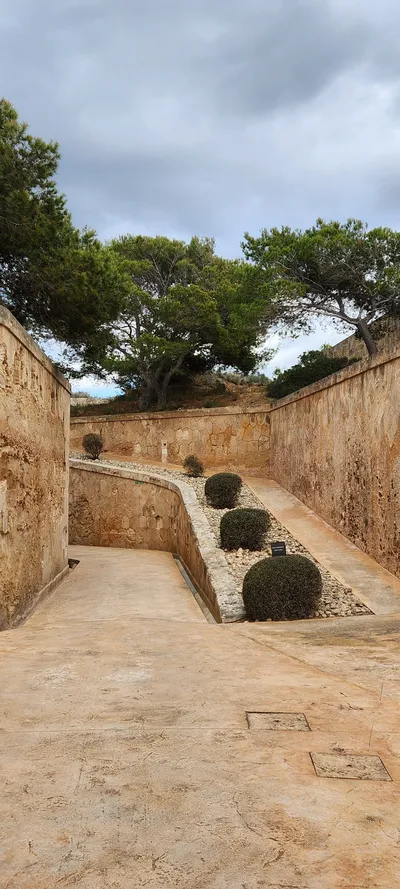 Spain Alleyways & Architecture travel wallpaper