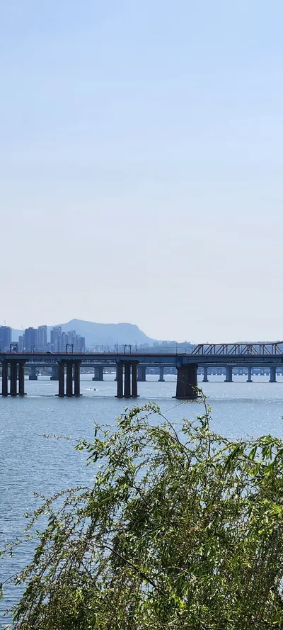 Korean river & architecture aesthetic wallpaper for phone