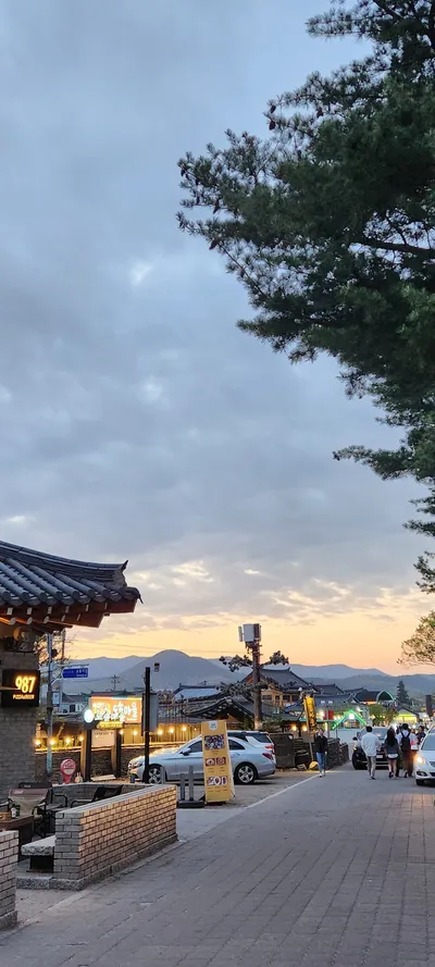 Korean street & hanok & sunset aesthetic wallpaper for phone