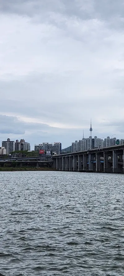 Korean river & architecture aesthetic wallpaper for phone