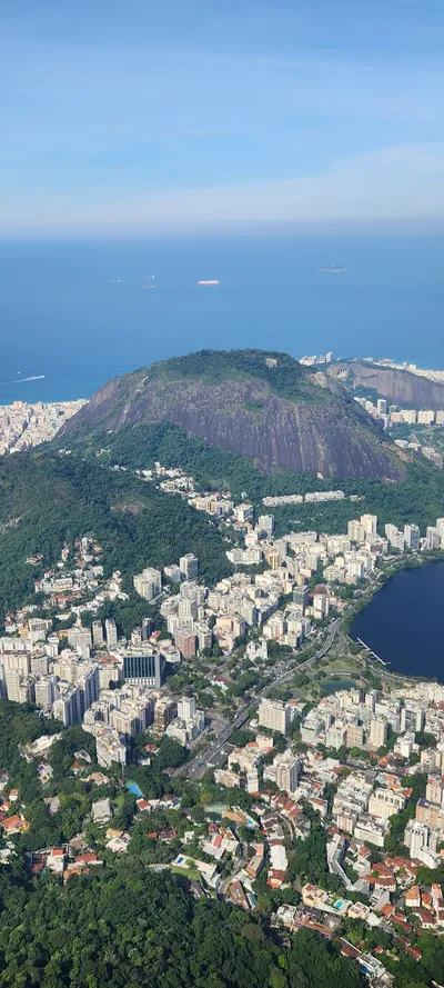 山・トレイル・建築の旅の壁紙