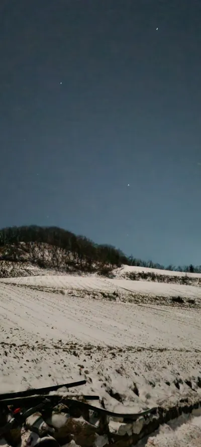 Korean snow & mountain & nature aesthetic wallpaper for phone