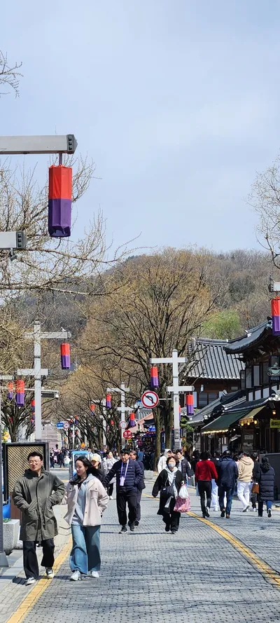 Korean street & hanok & alley aesthetic wallpaper for phone