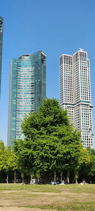 Korean architecture & park aesthetic wallpaper for phone