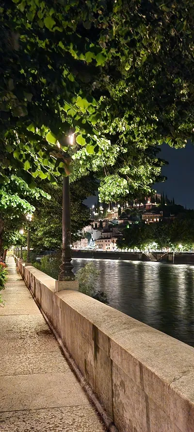 Italy Street & River & Lake travel wallpaper