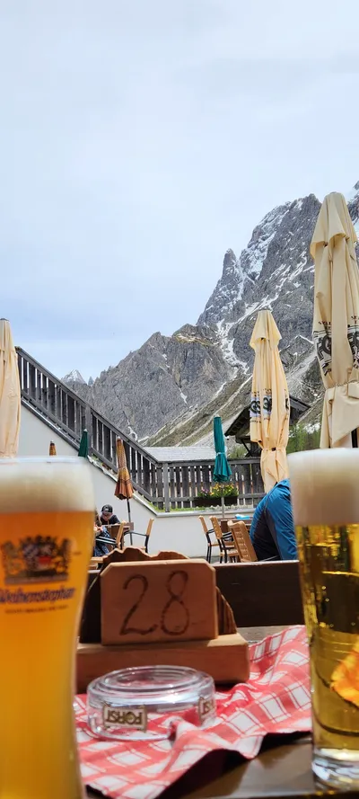 Cafe Culture & Mountains & Trails travel wallpaper