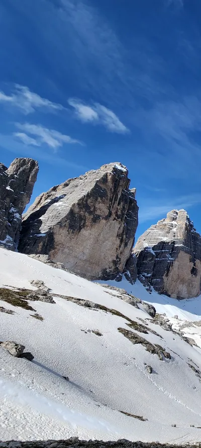 山・トレイル・雪景色の旅の壁紙