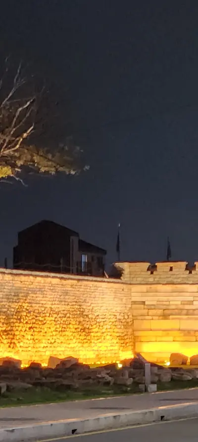 Korean seoul-nights & hanok & architecture aesthetic wallpaper for phone