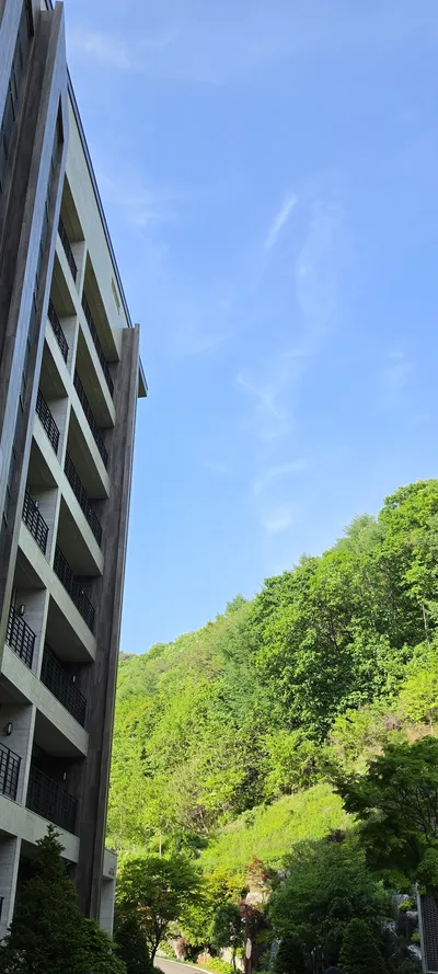 Korean Architecture & Mountains & Trails & Nature aesthetic wallpaper for phone