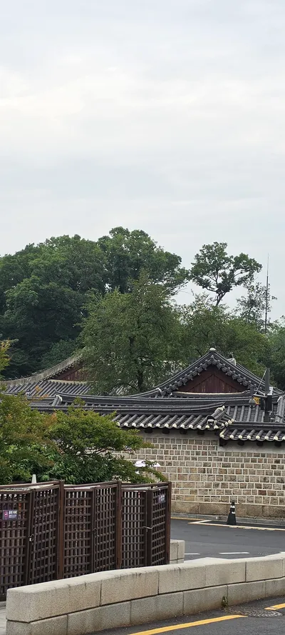 Korean Hanok & Architecture & Street aesthetic wallpaper for phone