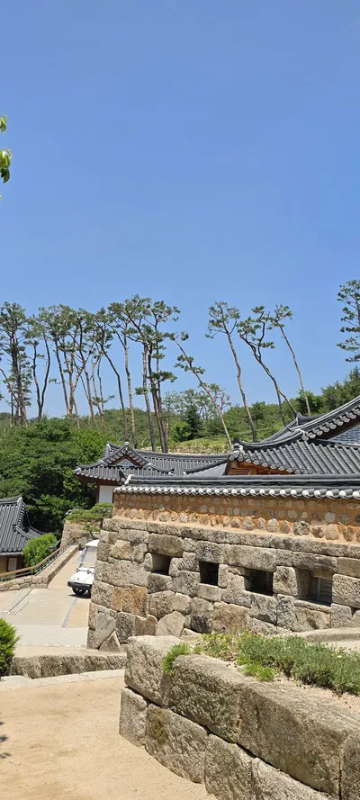 Korean Temples & Hanok & Parks & Gardens aesthetic wallpaper for phone