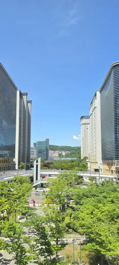 Korean Architecture & Street & Nature aesthetic wallpaper for phone