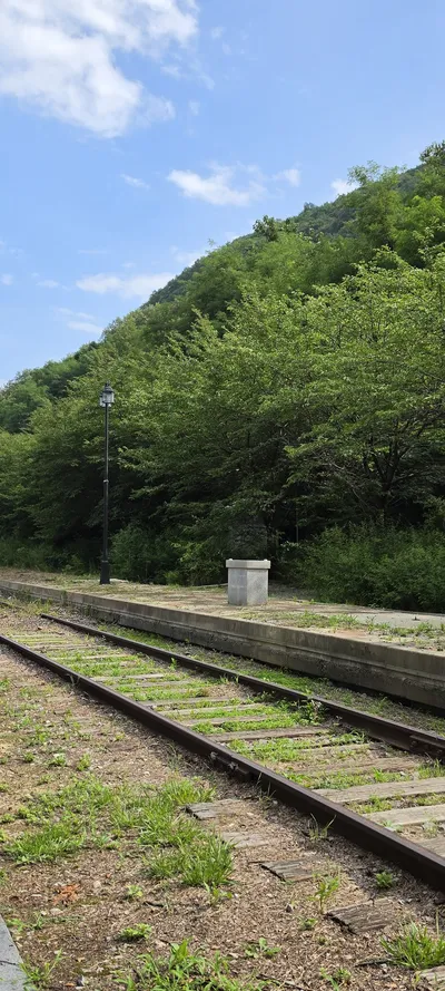 Korean Mountains & Trails & Architecture & Nature & Street aesthetic wallpaper for phone