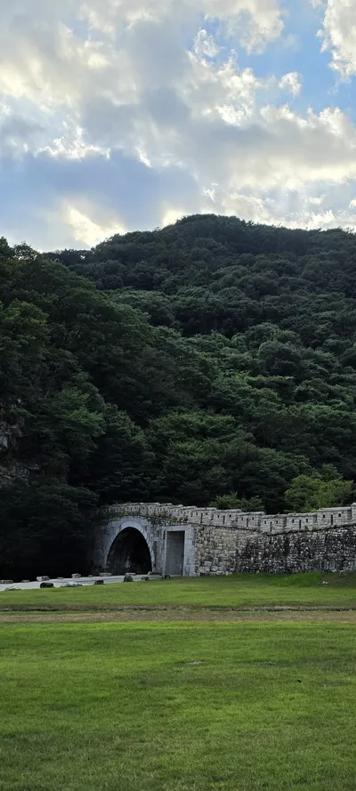 韓国の建築・山・トレイル・公園・庭園の無料壁紙