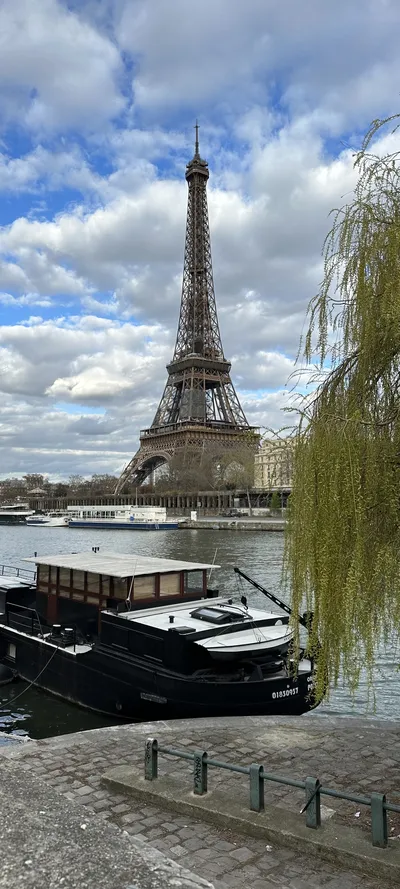 River & Lake & Architecture travel wallpaper