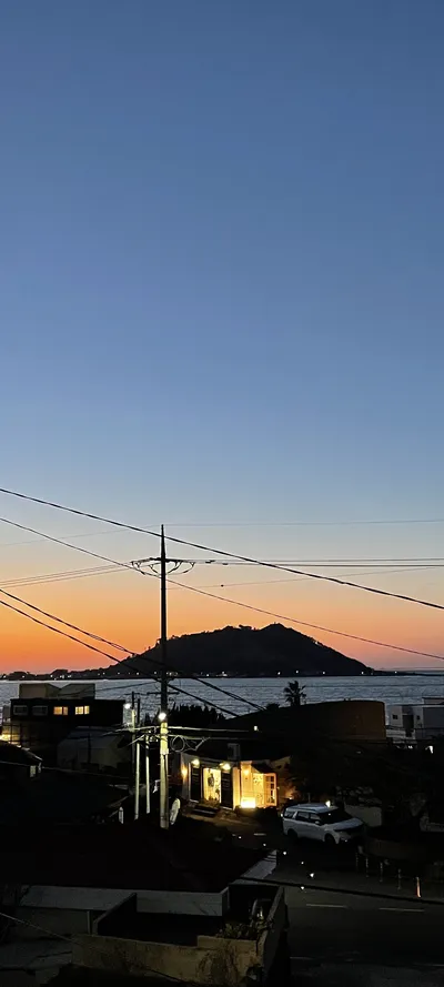 Korean architecture & sea & sunset aesthetic wallpaper for phone